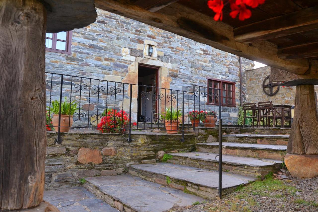 Apartamentos Rurales Ron エクステリア 写真