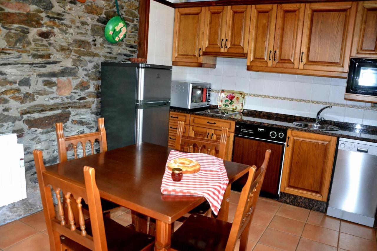 Apartamentos Rurales Ron エクステリア 写真
